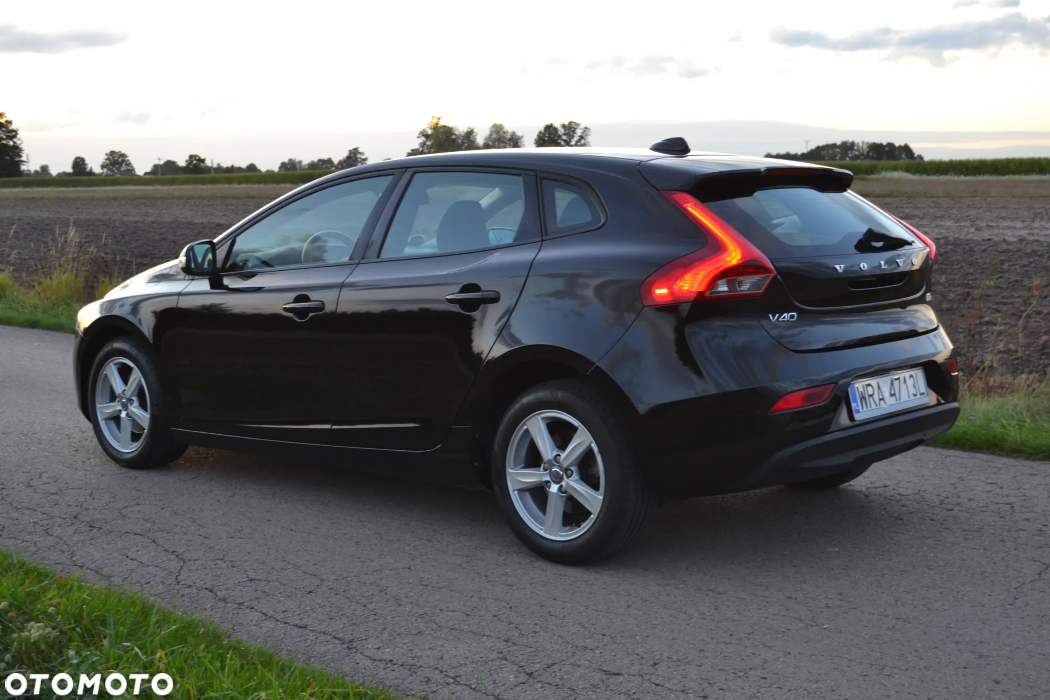 Volvo V40 D2 Kinetic - 10