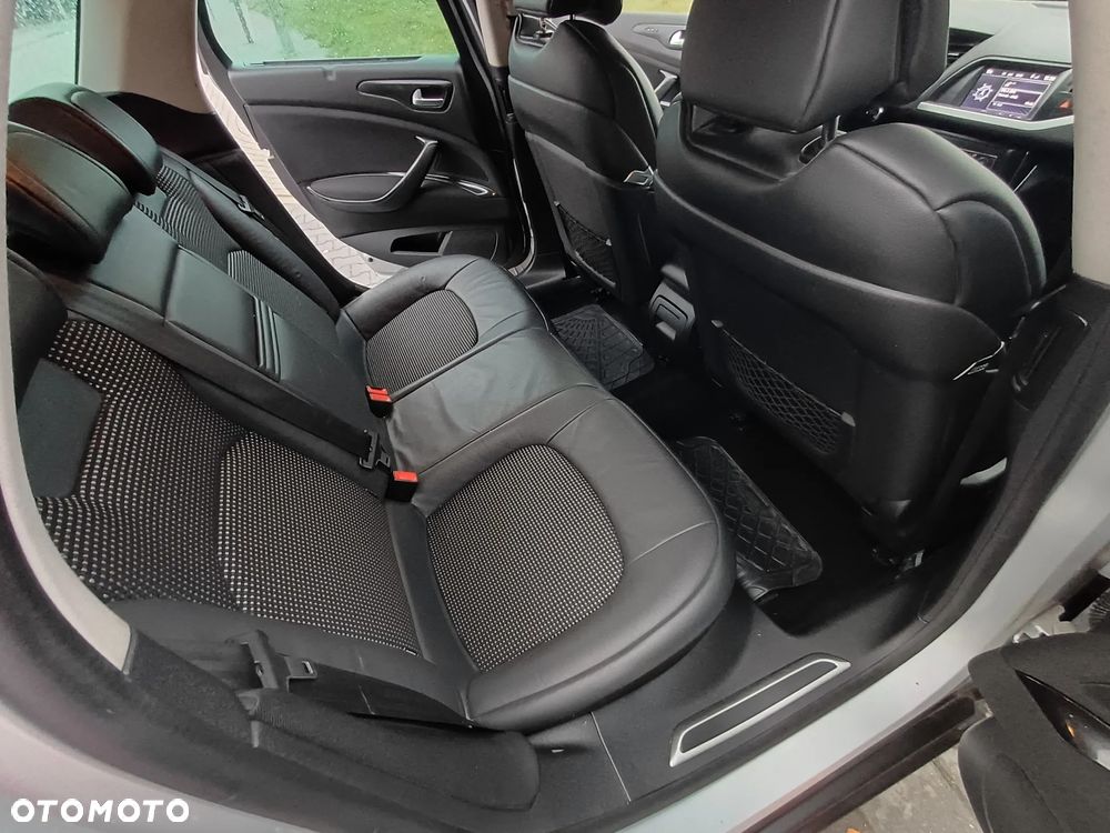 Citroën C5 2.0 HDi Exclusive - 32