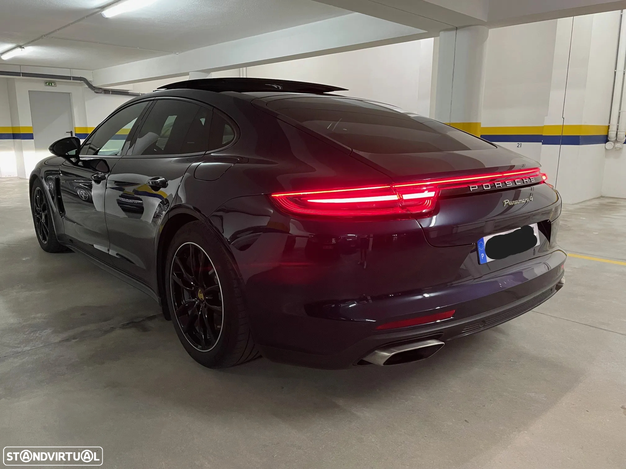 Porsche Panamera 4 E-Hybrid - 3