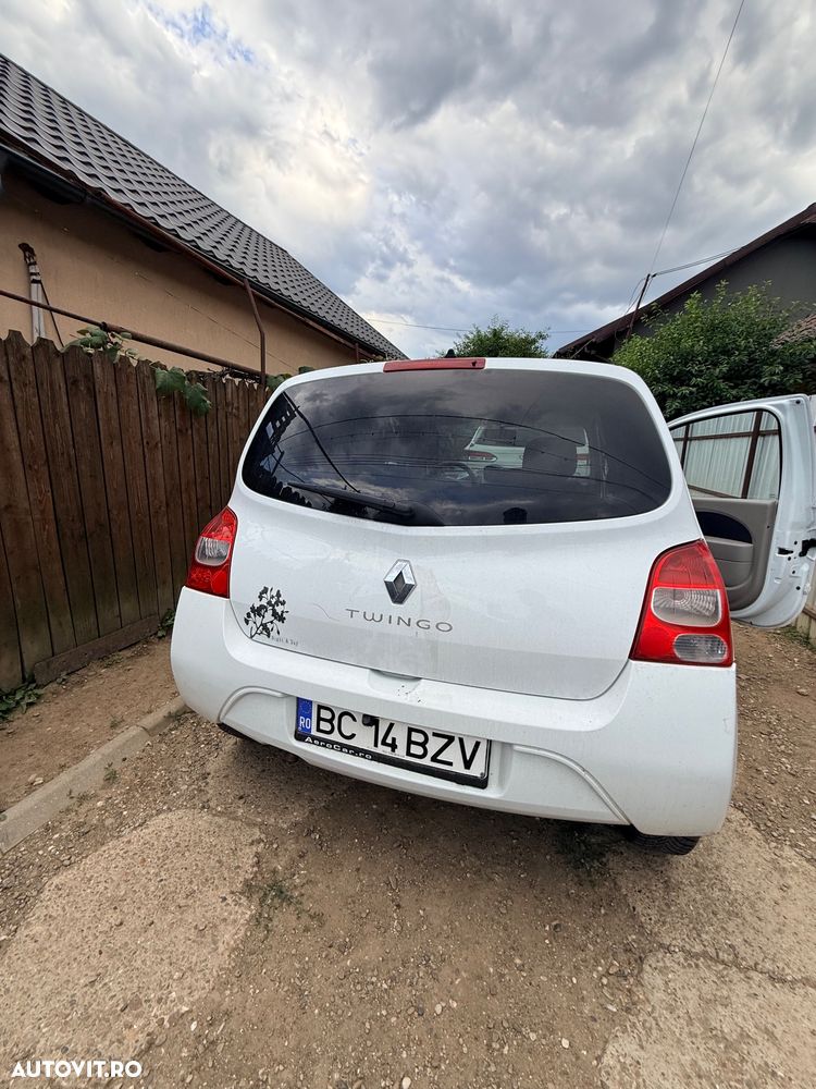 Renault Twingo 1.2 16V 75 Quickshift eco2 - 10