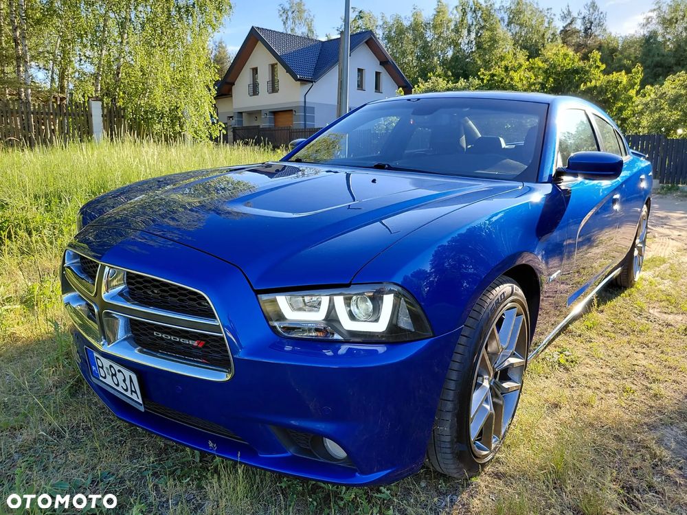 Dodge Charger 5.7 V8 RT - 9
