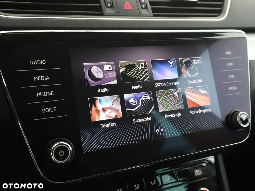 Skoda Superb 1.8 TSI Ambition DSG - 23