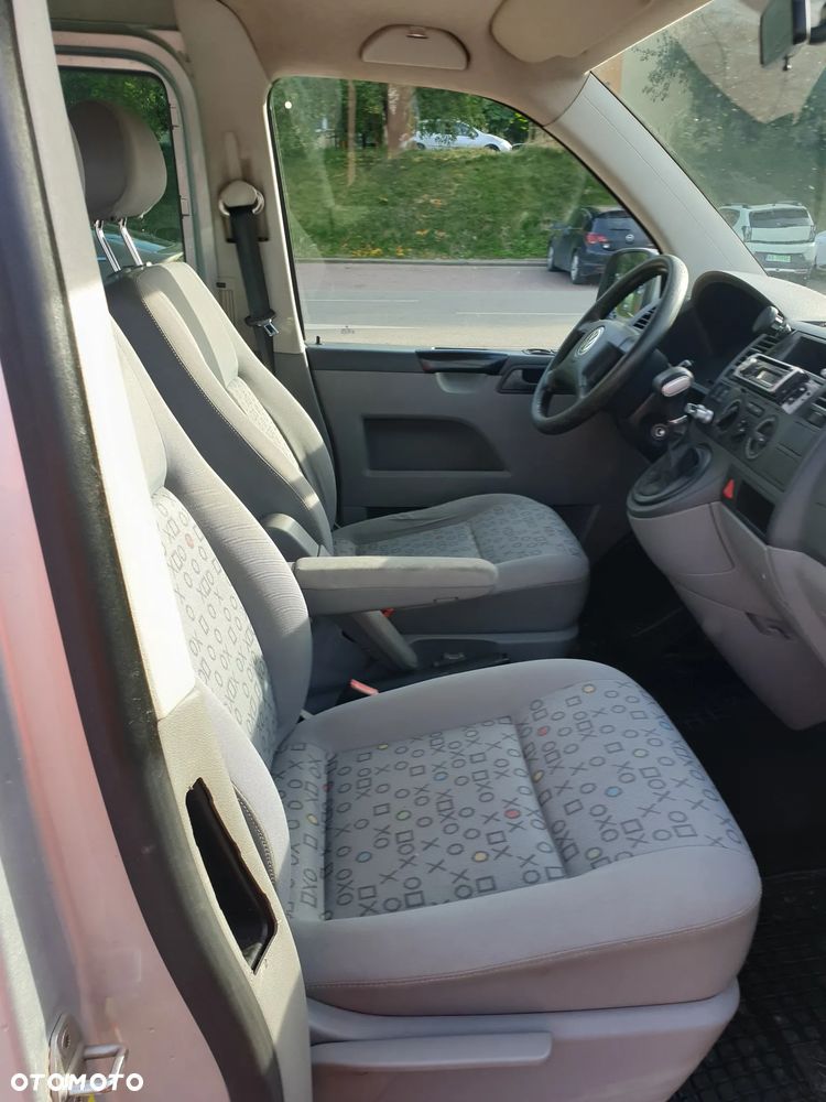 Volkswagen Transporter - 24