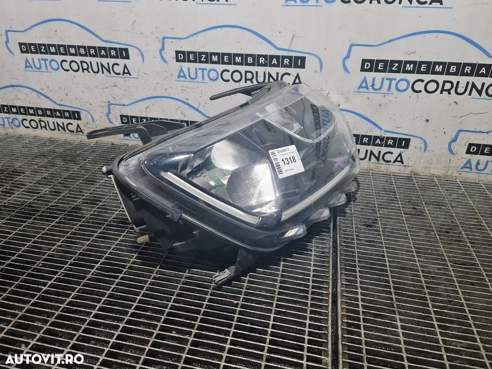 Far Dreapta Dacia Duster II 2018 - 2021 SUV 4 Usi (1318) Fara xenon - 3