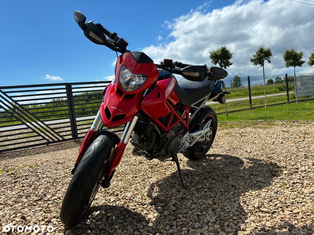 Ducati Hypermotard - 2