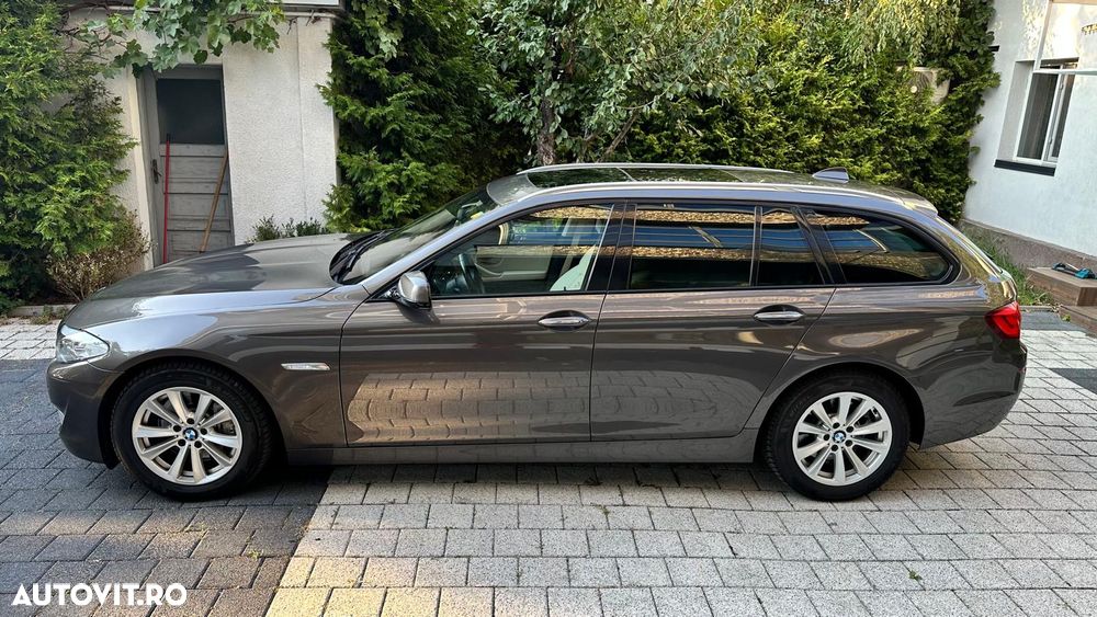 BMW Seria 5 525d xDrive Sport-Aut. - 2