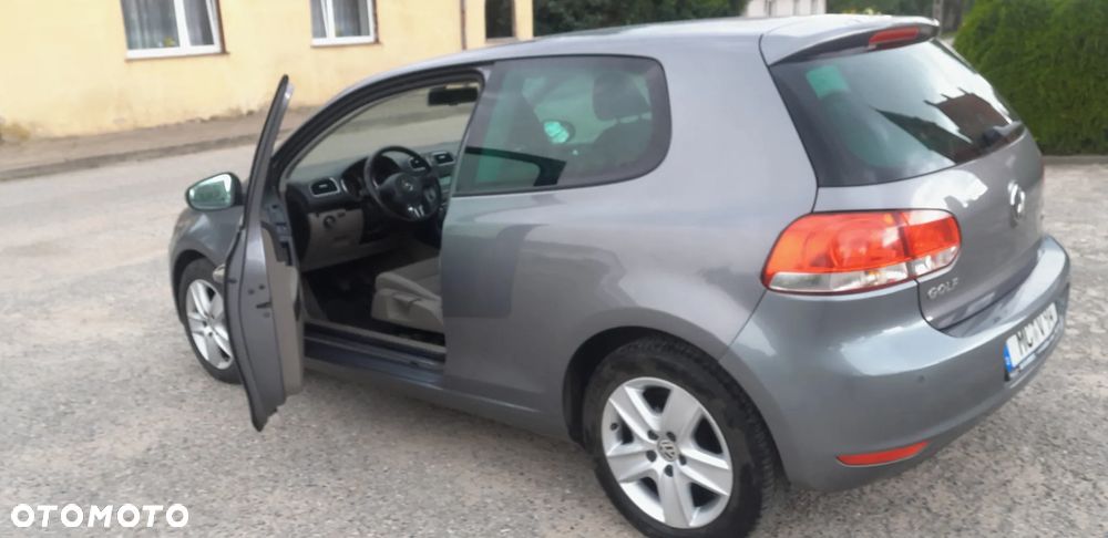 Volkswagen Golf - 15