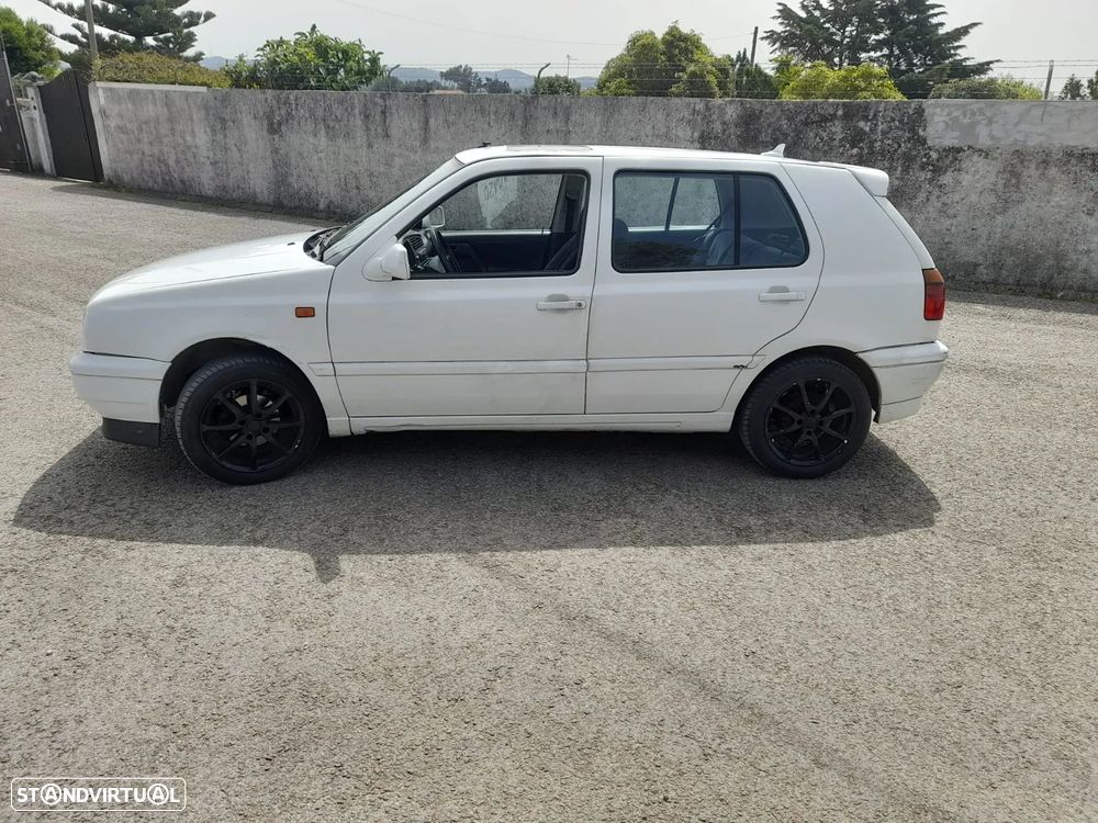 VW Golf 1.9 D CL - 4