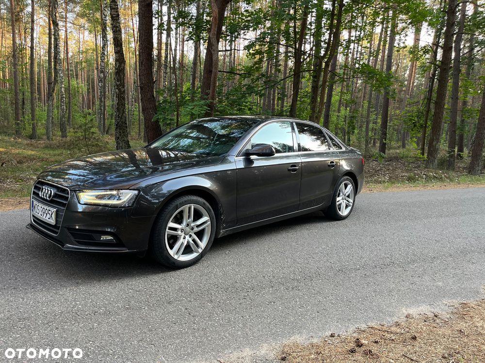 Audi A4 Limousine - 2