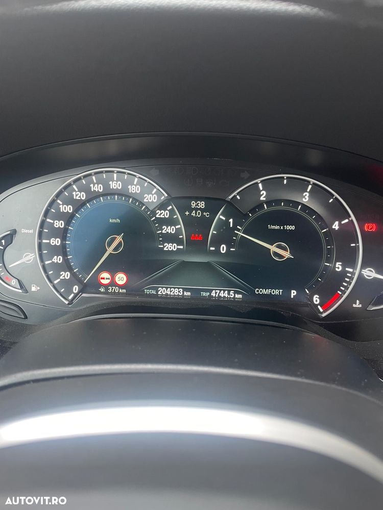 BMW Seria 5 520d Aut. Sport Line - 10