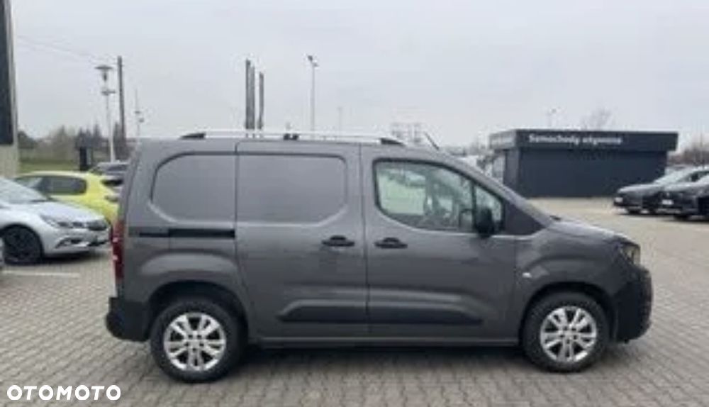 Peugeot Partner L2 S&S Pro EAT8 (bryg.) - 7