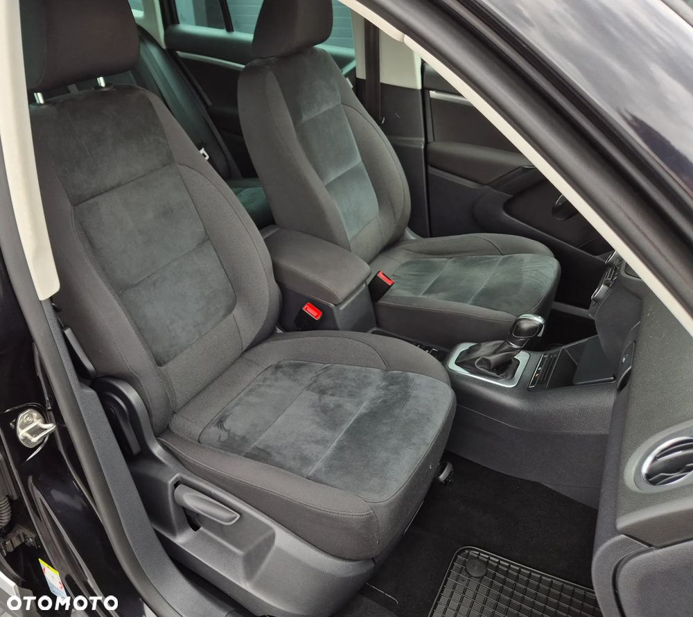 Volkswagen Tiguan 2.0 TDI DPF 4Motion BlueMotion Technology DSG Cup Sport & Style - 24