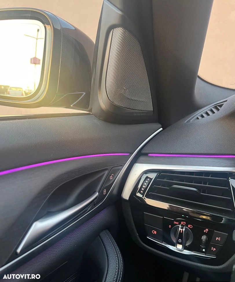 BMW Seria 5 540d xDrive AT MHEV - 8