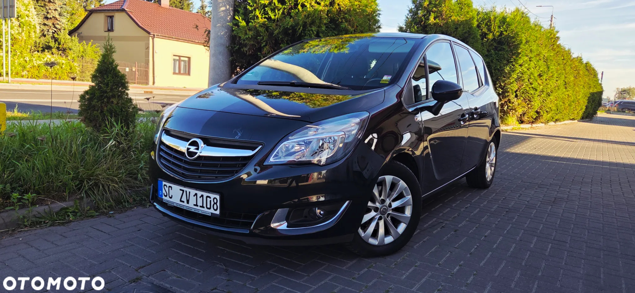 Opel Meriva 1.4 ecoflex Design Edition - 2
