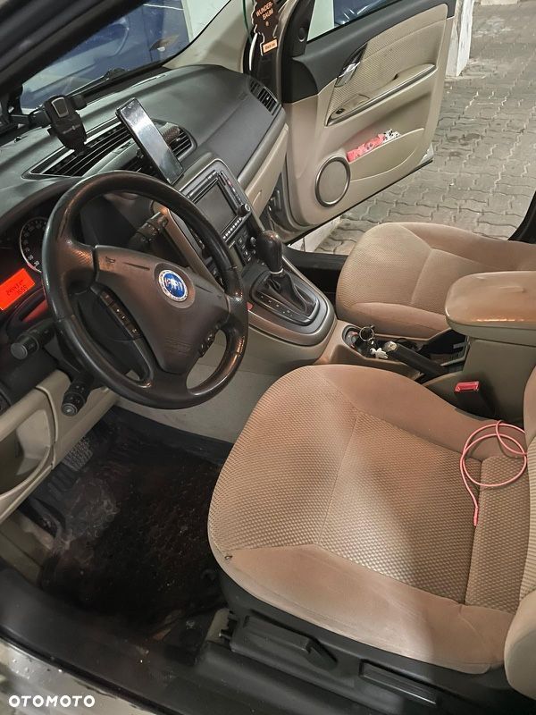 Fiat Croma 1.9 Multijet 16V DPF Automatik Active - 25