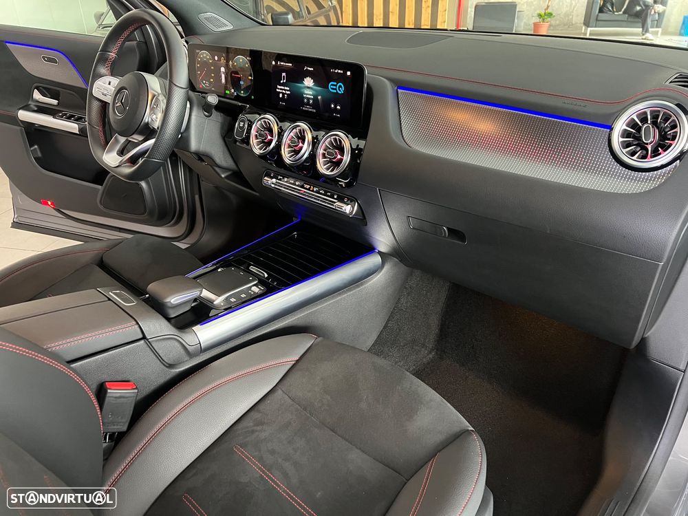 Mercedes-Benz EQA 300 4Matic AMG Line - 18