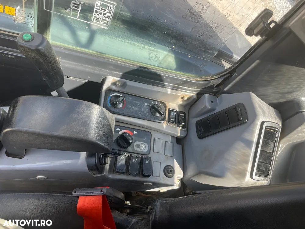 Kubota U48-4 - 16