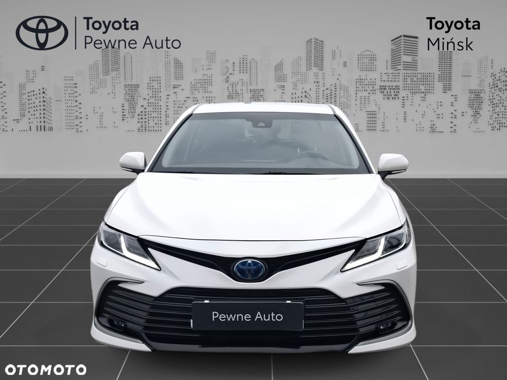 Toyota Camry 2.5 Hybrid Comfort CVT - 3