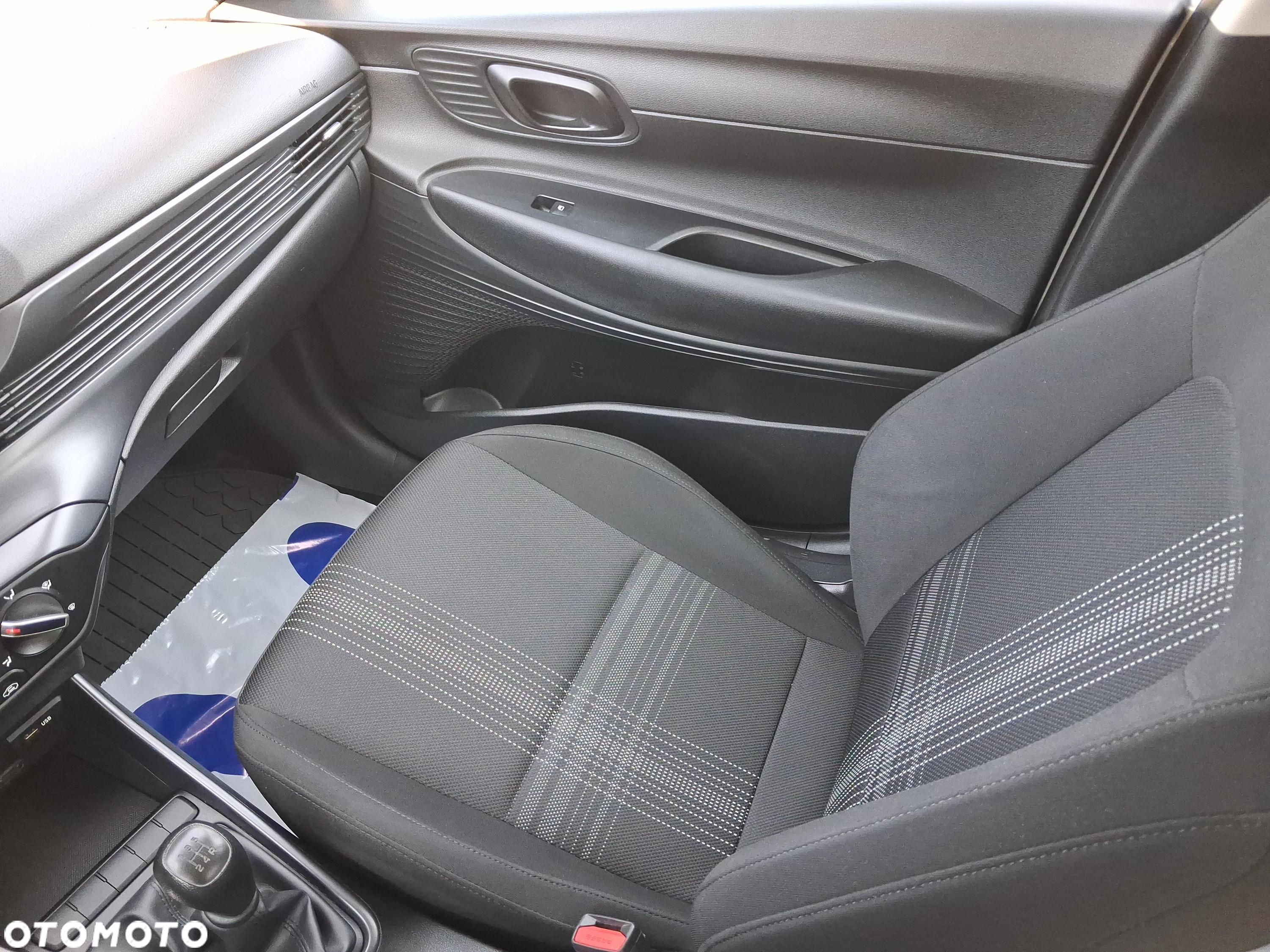 Hyundai i20 1.2 Classic Plus - 24