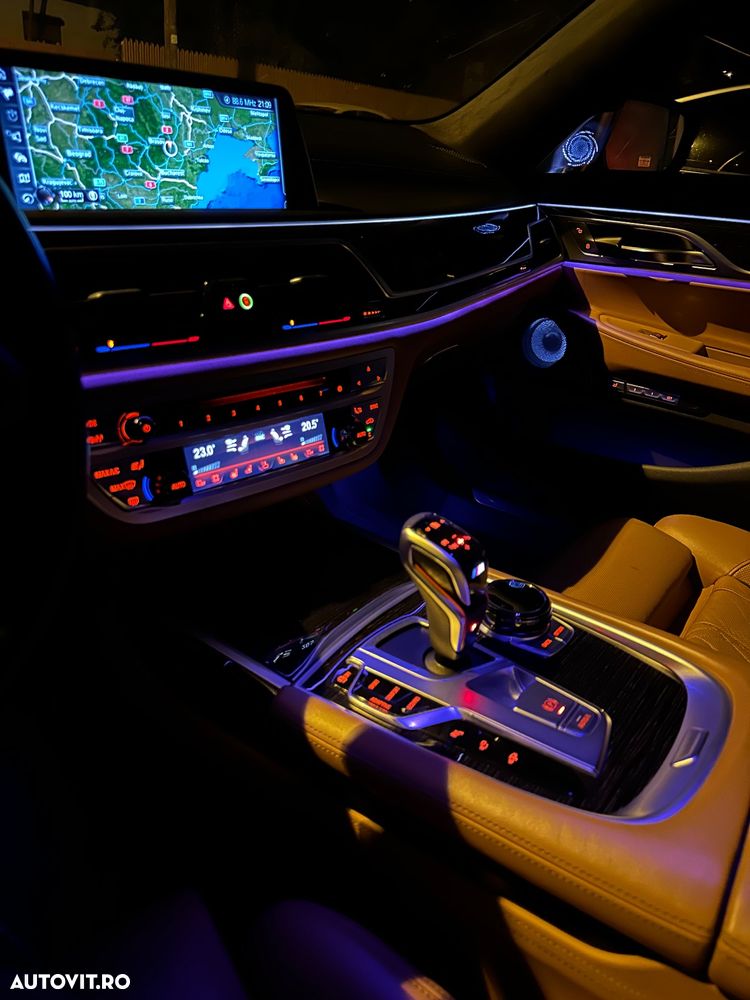 BMW Seria 7 730Ld xDrive - 20