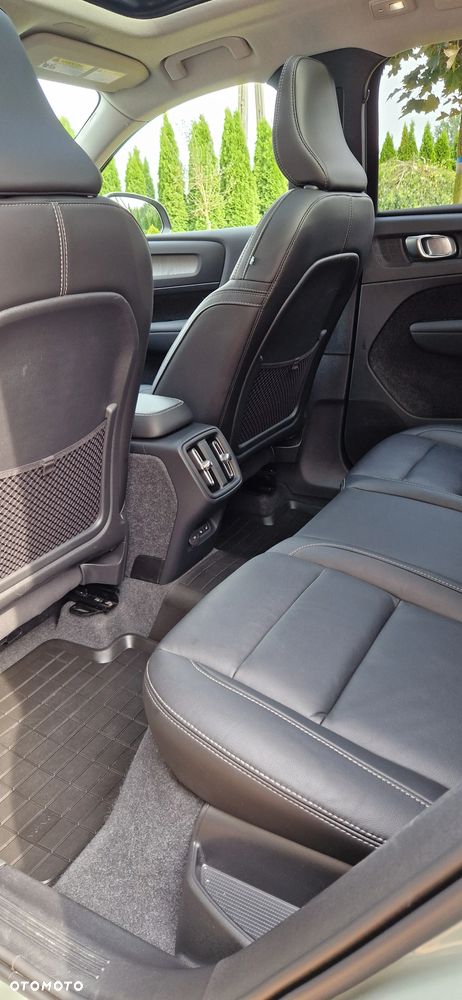 Volvo XC 40 - 29