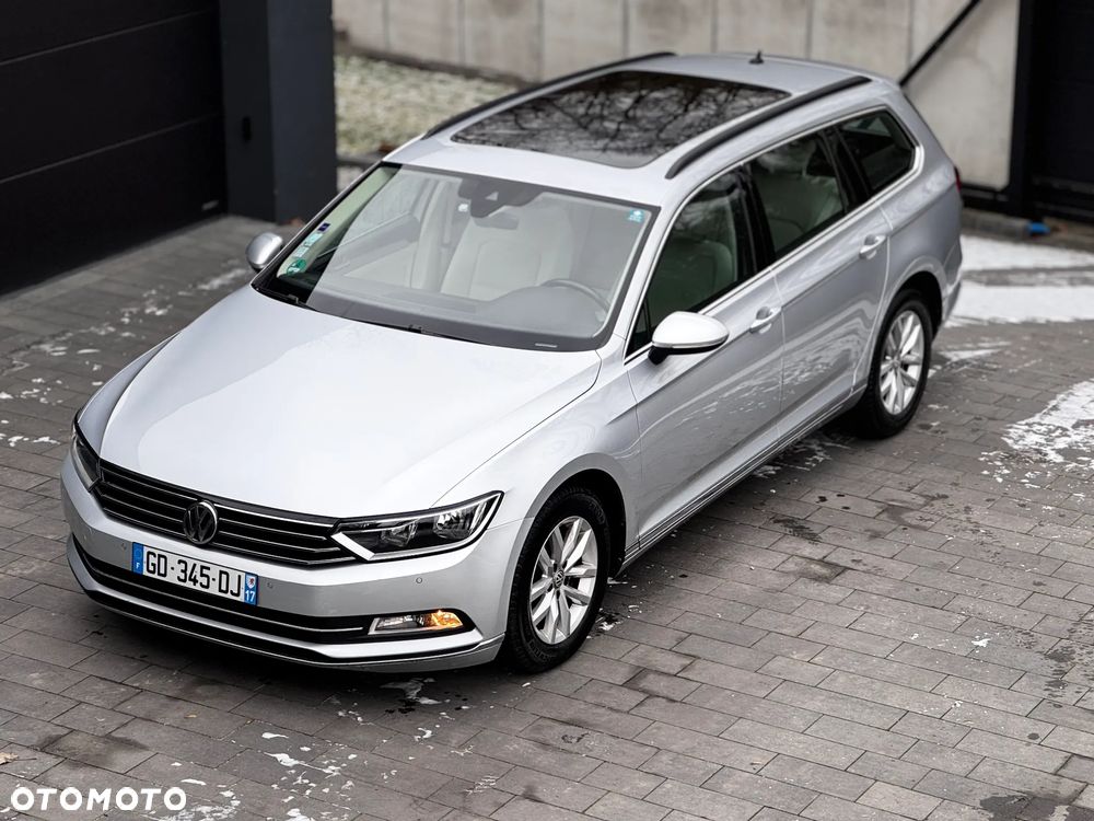 Volkswagen Passat 2.0 TDI SCR (BlueMotion Technology) DSG Comfortline - 5