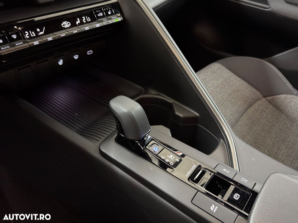 Toyota C-HR 1.8 HEV 140 CP 4x2 CVT Dynamic - 9