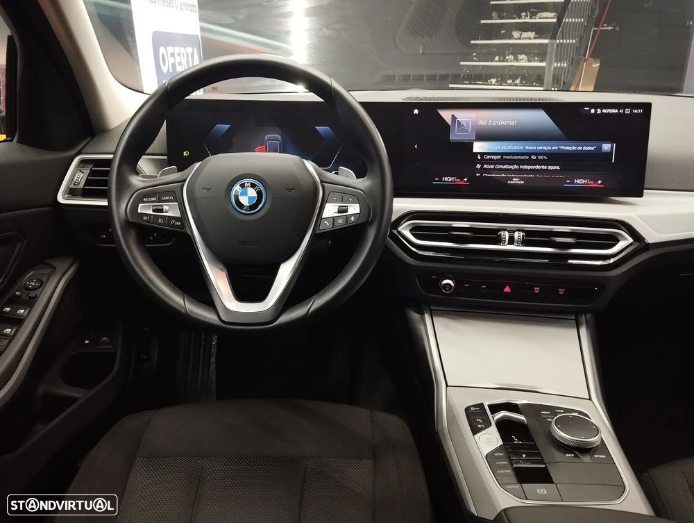 BMW 320 e Auto - 18