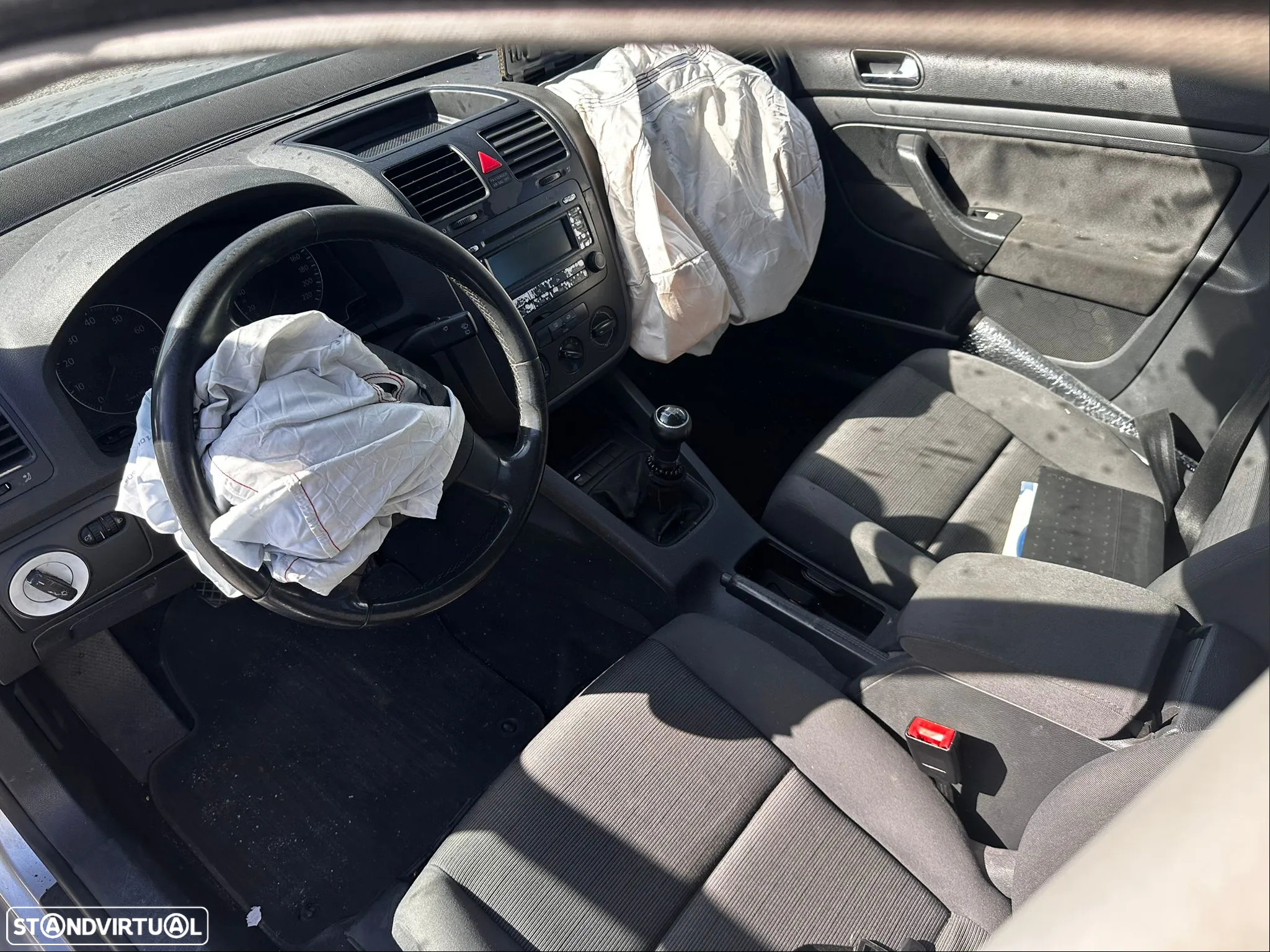 VW Golf V 1.4i 16V de 2004 para peças - 5