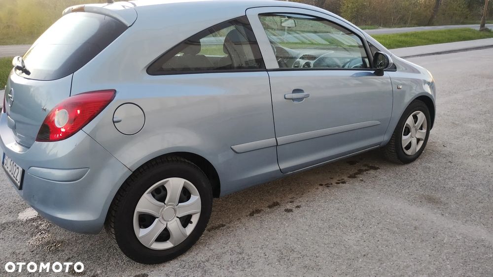 Opel Corsa 1.2 16V Cosmo - 10