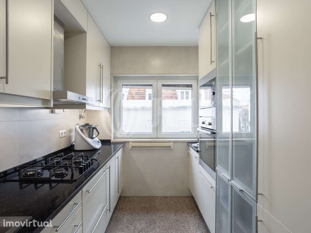 Apartamento T3, com estacionamento, em Lisboa - Grande imagem: 3/27