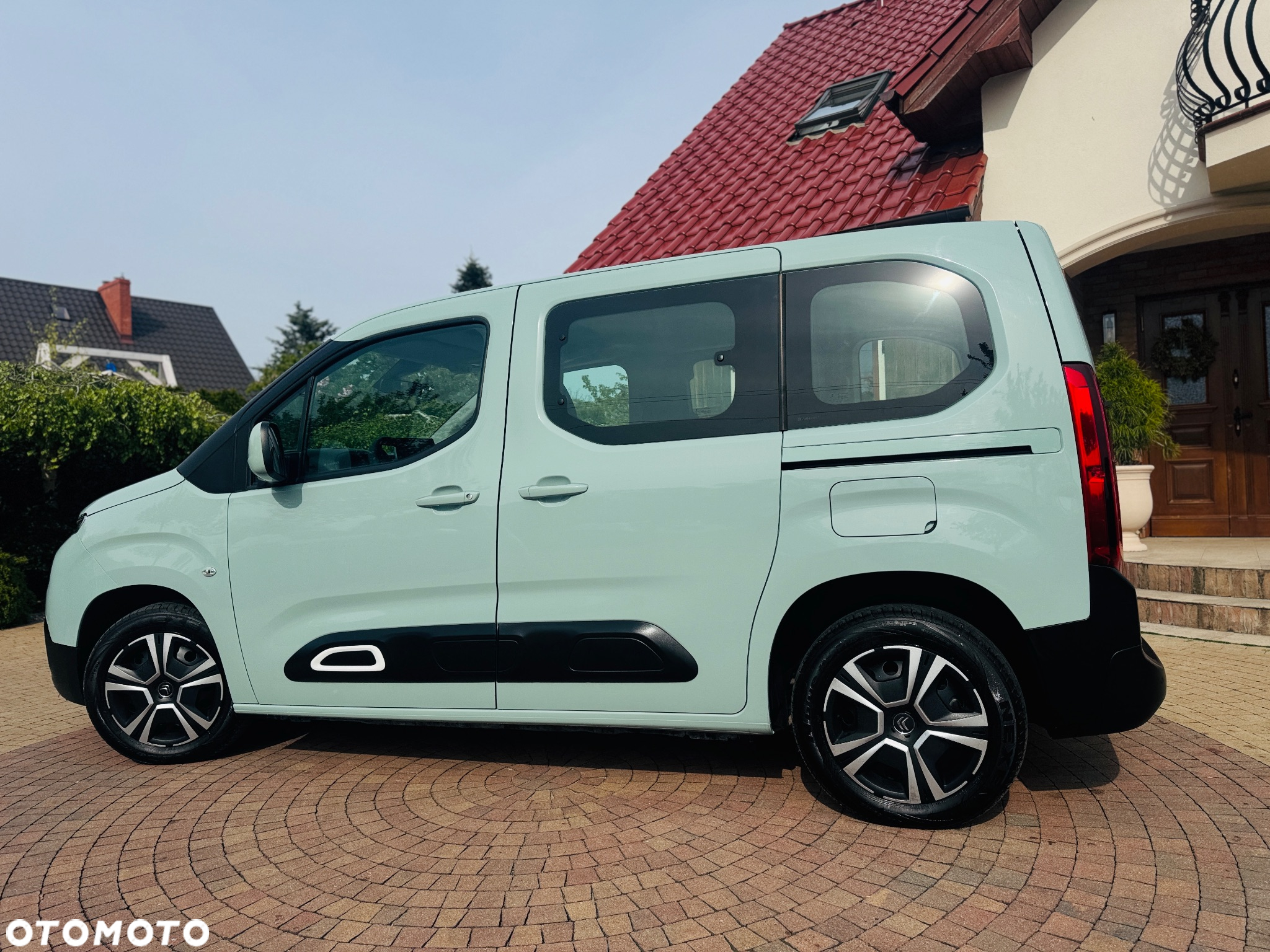 Citroën Berlingo M BlueHDi 130 SHINE - 21