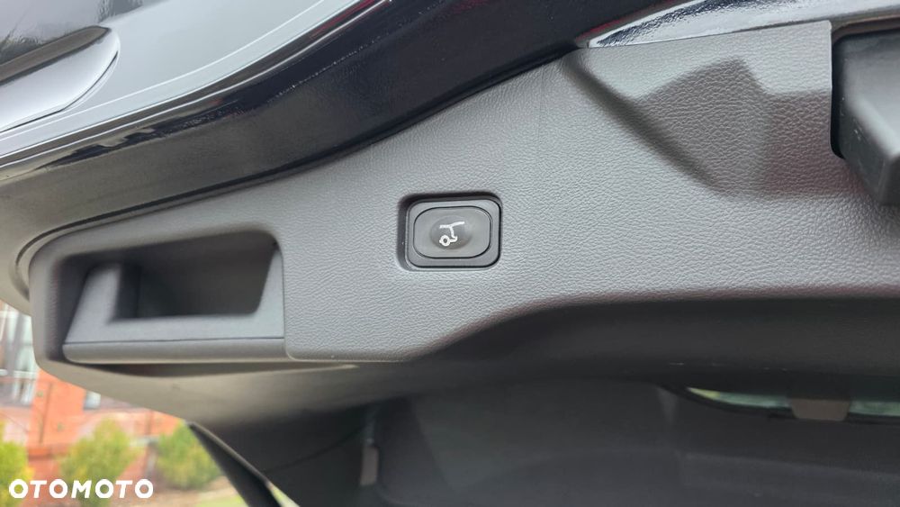 Ford Mondeo SW 2.0 Ti-VCT ST-Line - 18