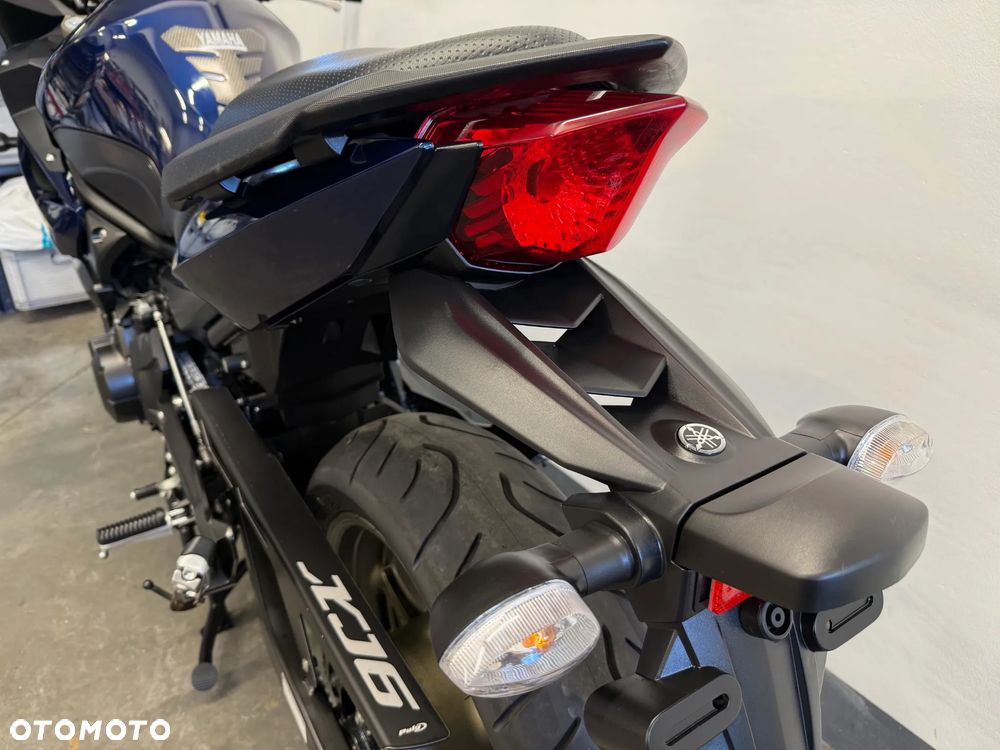 Yamaha XJ - 29