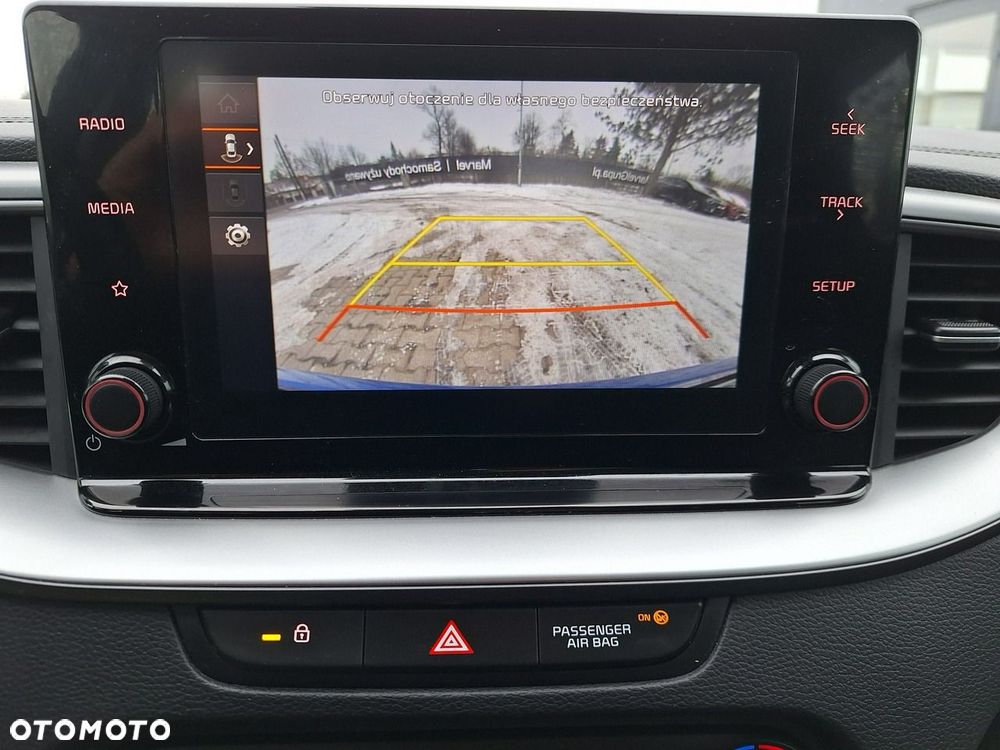 Kia Ceed 1.5 T-GDI M DCT - 21