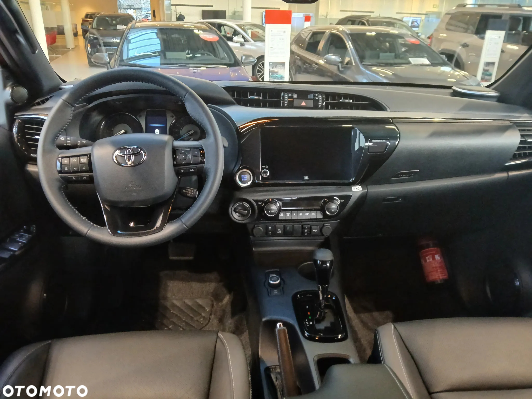 Toyota HILUX - 8