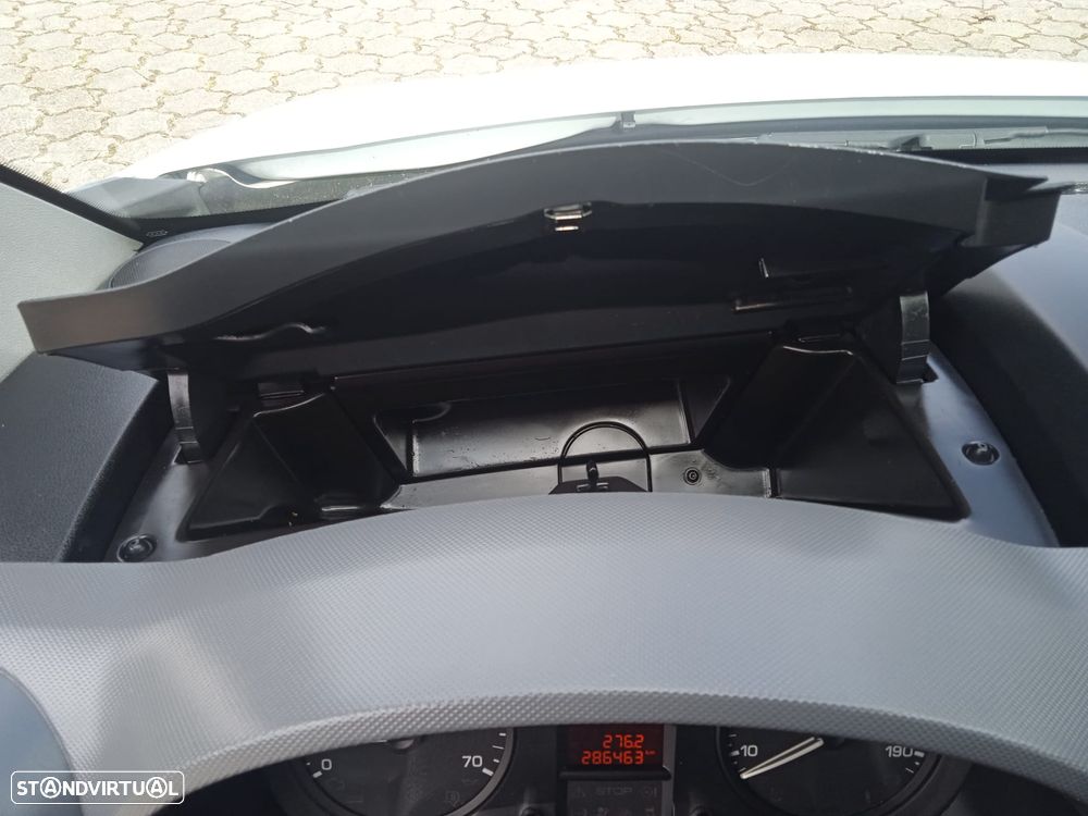 Citroën Berlingo XL (Longa) 1.6 Hdi 100cv 3 lugares 5 portas - 22