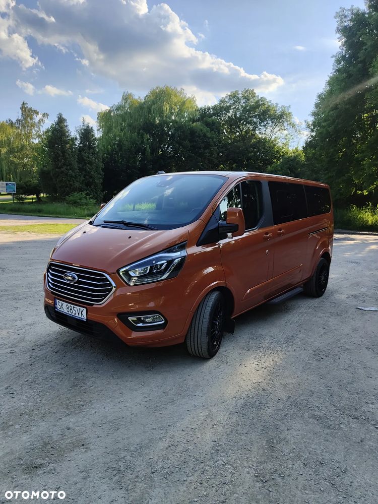 Ford Tourneo Custom 2.0 EcoBlue L2 Titanium - 1