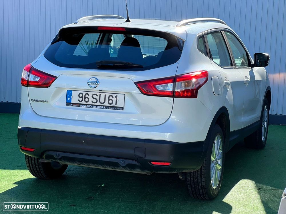Nissan Qashqai 1.5 dCi N-Connecta - 4