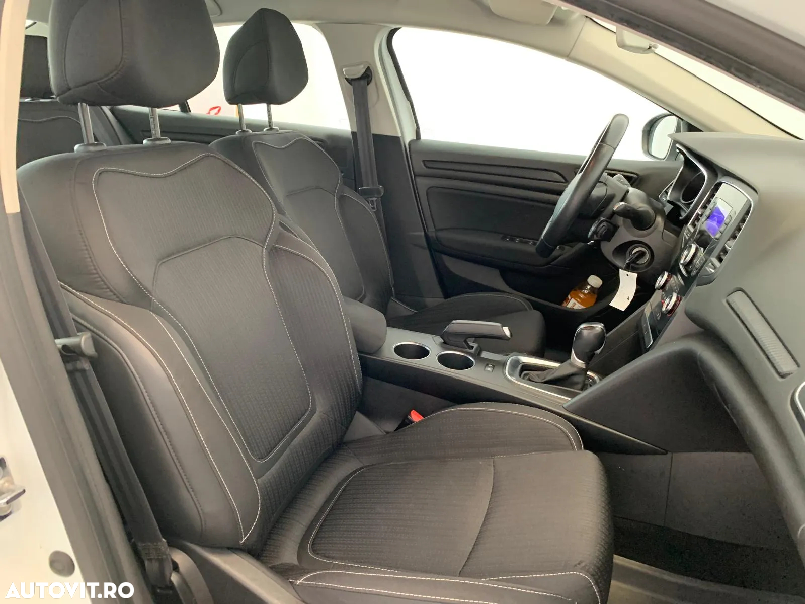Renault Megane TCe EDC Zen - 13