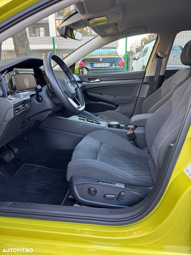 Volkswagen Golf 1.5 eTSI ACT DSG MHEV Style - 9