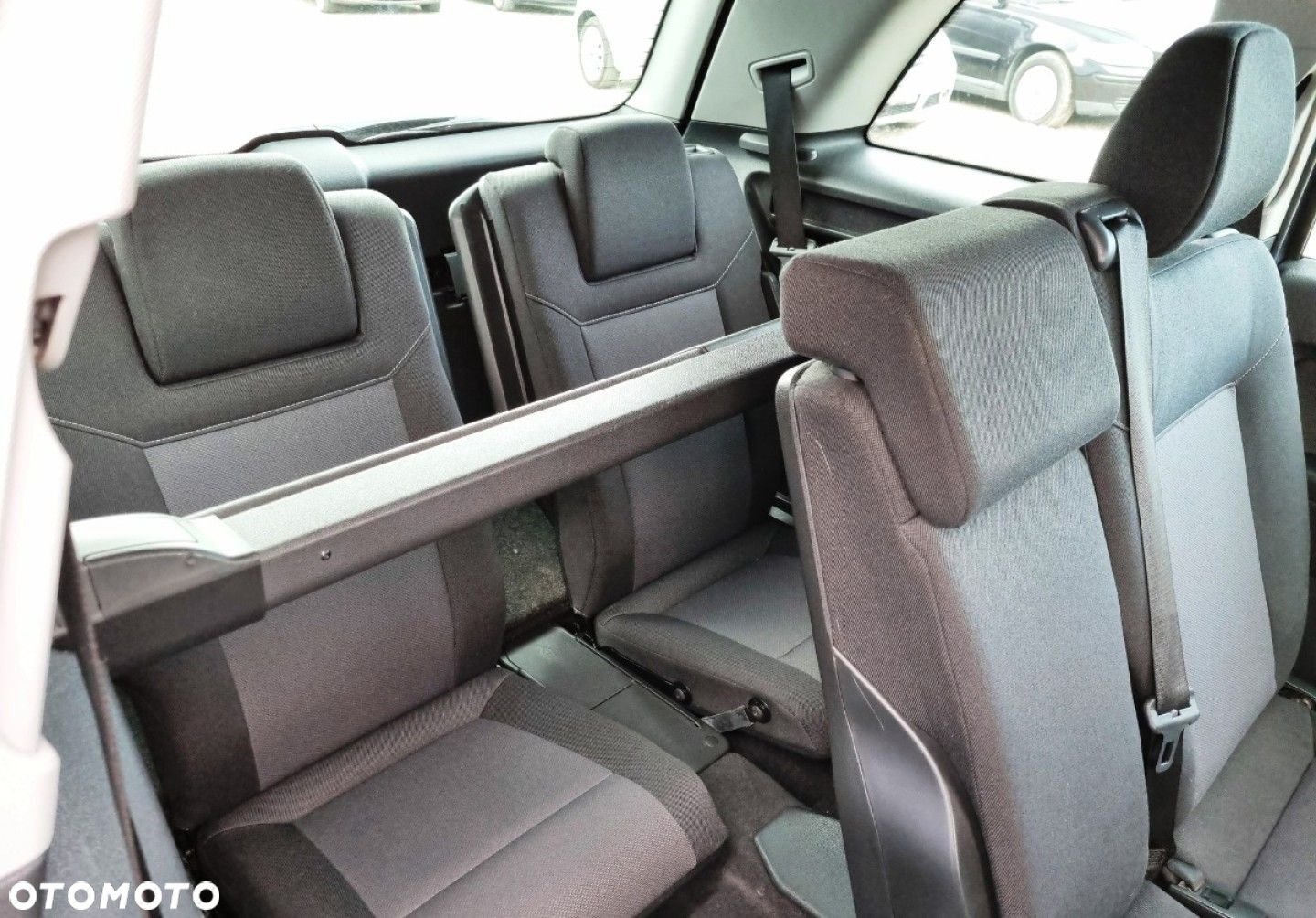 Opel Zafira - 10