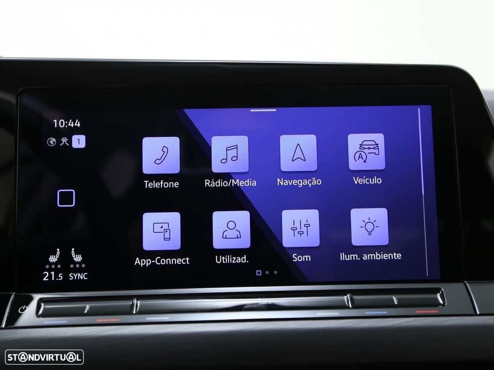 VW Golf Variant 2.0 TDi SCR DSG Comfortline - 13