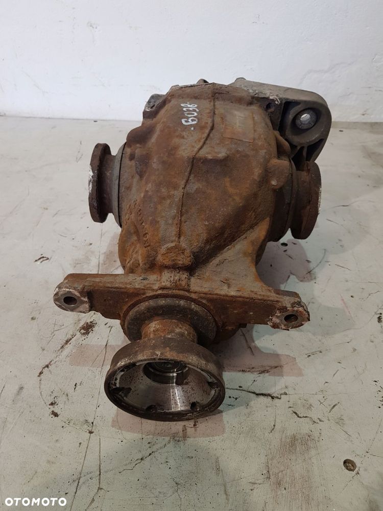 dyferencjał most tył 7560587 bmw e60 e61 lci eu 3.0d 2.64 - 6