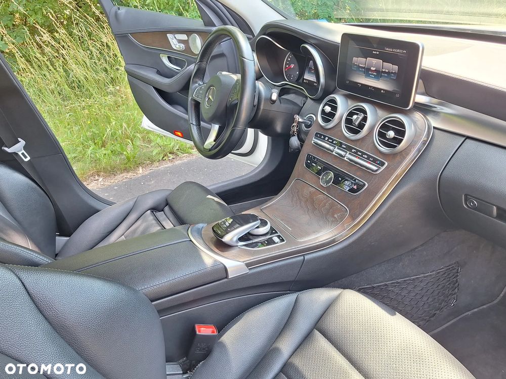 Mercedes-Benz Klasa C 220 (BlueTEC) d 7G-TRONIC - 22