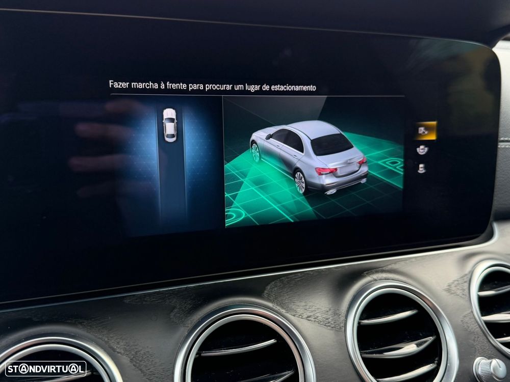 Mercedes-Benz E 300 de AMG Line - 50