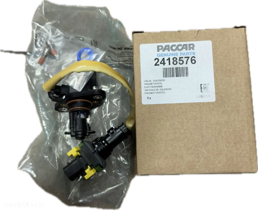 Czujnik wody w paliwie DAF XF 106 2418576 / 1977700 - 1