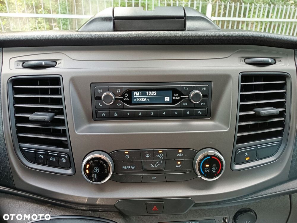 Ford Transit - 20