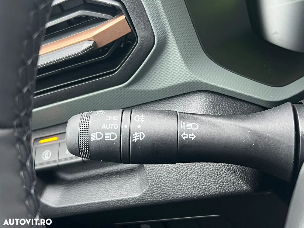 Dacia Duster TCe 150 EDC Extreme - 16