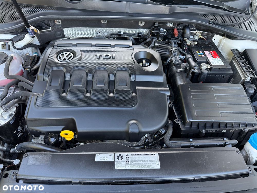 Volkswagen Golf 1.6 TDI BMT Trendline - 24